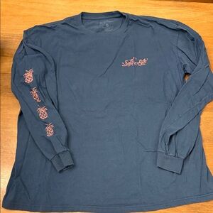 Salt Life XL Women’s Long-Sleeve Graphic Shirt with Coral Pineapple Accents